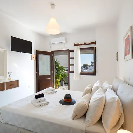 Appart hôtel Kallichoron Art Boutique 4*