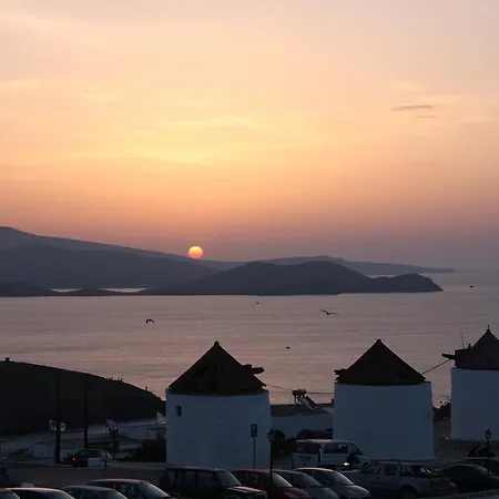 Appart hôtel Kallichoron Art Boutique 4*